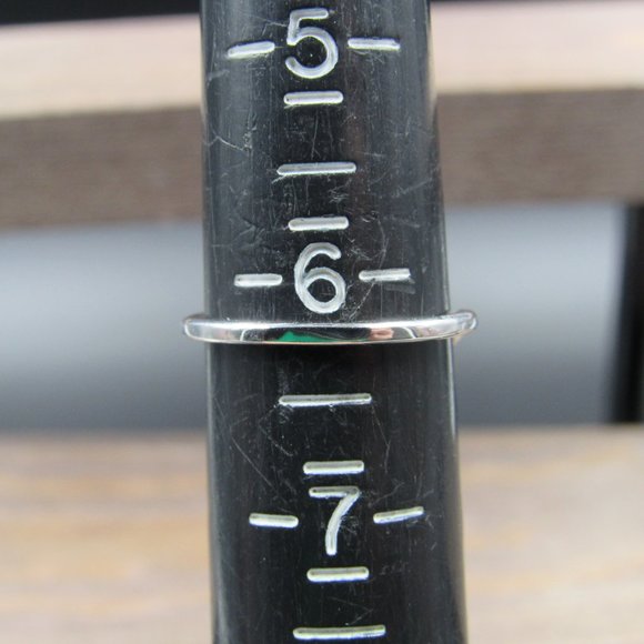 Size 6.25 14K White Gold 3.96 Carat Tanzanite Ring - Picture 6 of 11